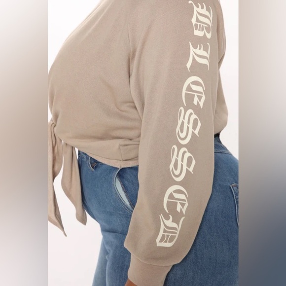 NWT Fashion Nova Too Blessed To Stress Cropped Sweatshirt XL - Picture 3 of 12